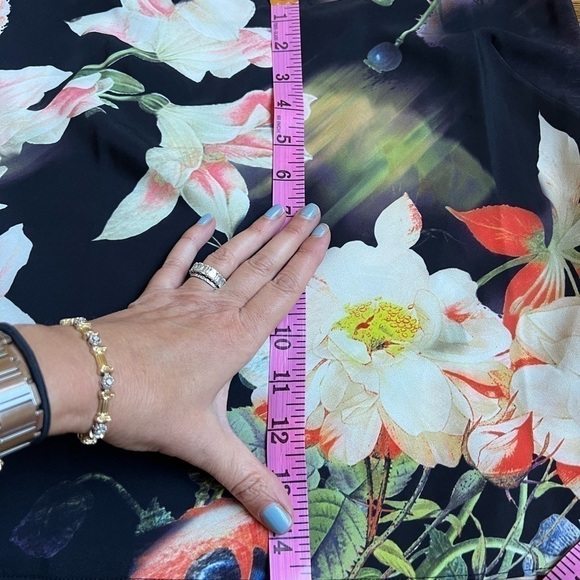TED BAKER Cynaria black floral silk-like camisole size small - Picture 5 of 9